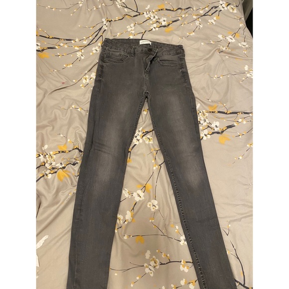 Zara jeans mid waist